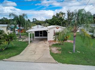 1506 Pleasant St, Tavares, FL 32778