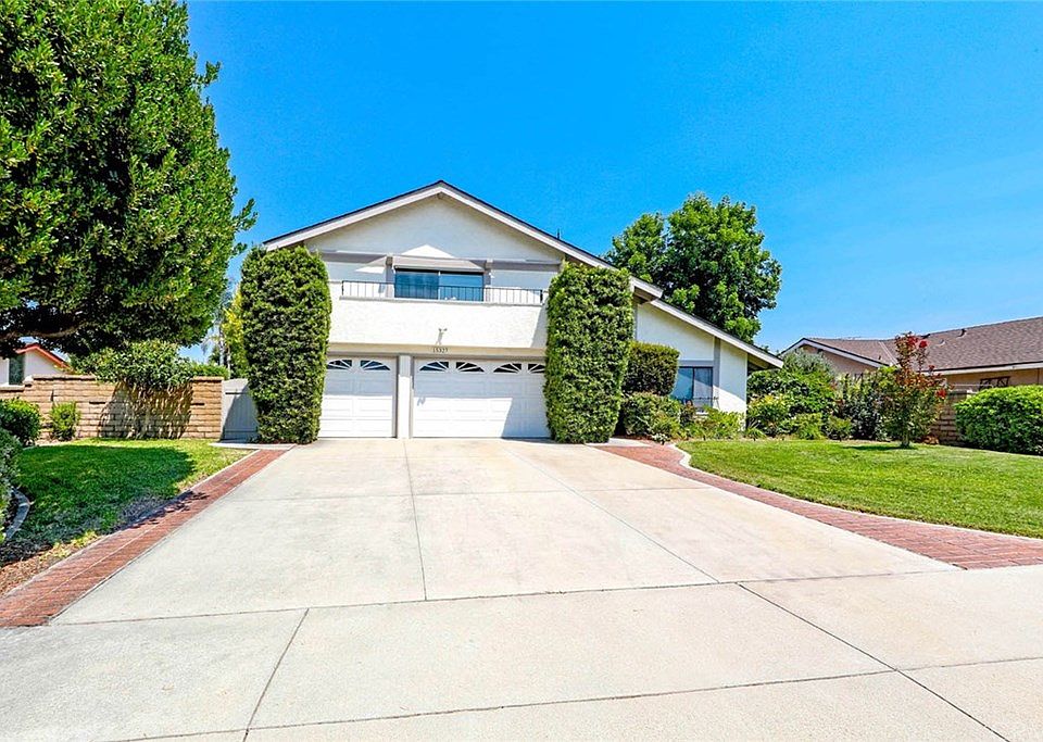 1st image of 15327 Castanet Dr