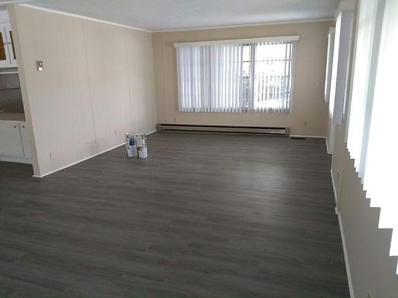 3rd image of 314 50th Ave W #168