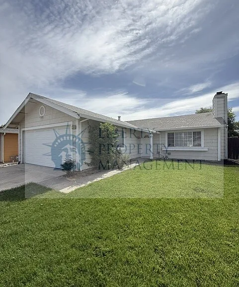 1949 Plymouth Dr — Photo 1