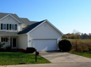 11 Connecticut Ct, Madison, WI 53719
