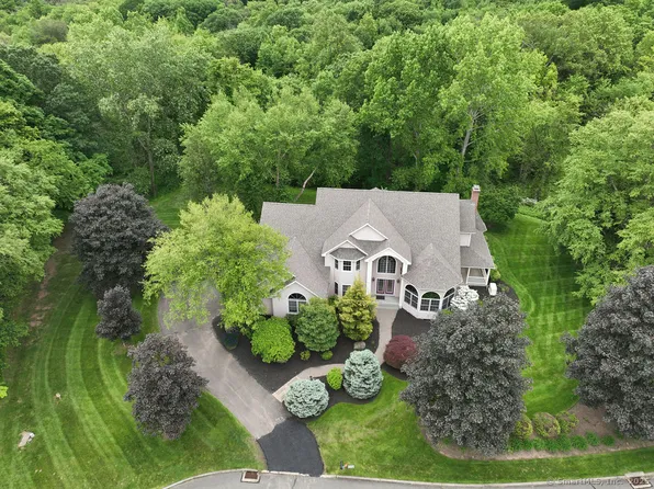 657 Tamarack Road, Cheshire, CT 06410