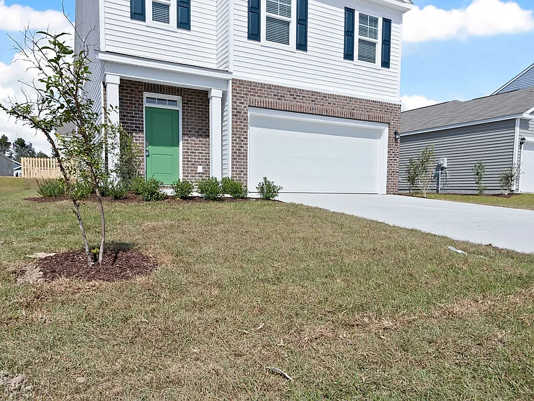 105 Mesa Ln — Photo 4