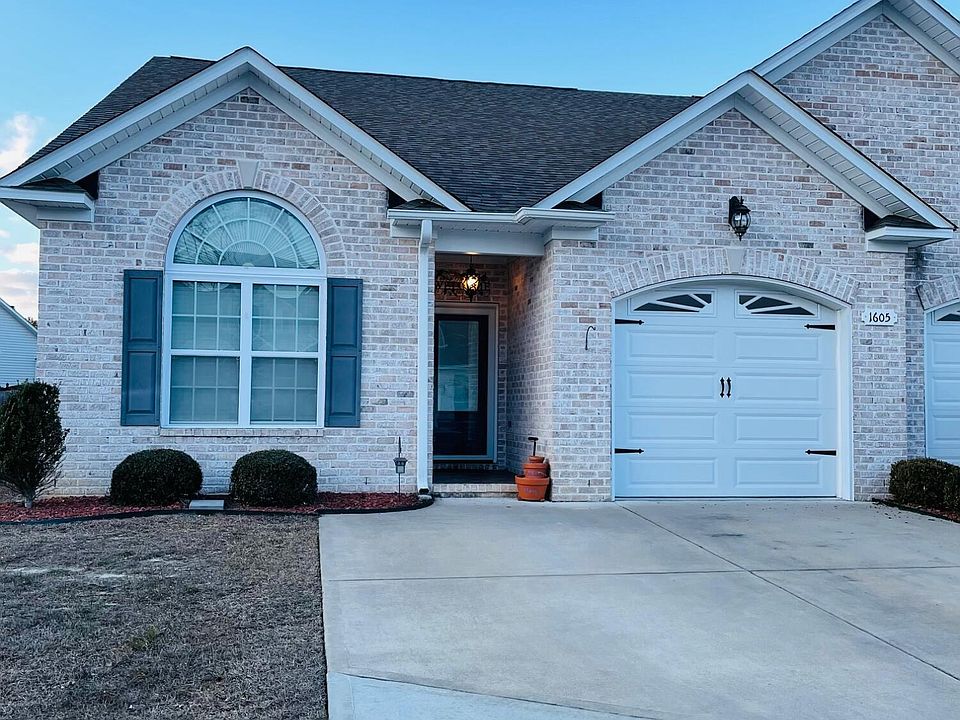 1st image of 1605 A Cambria Dr
