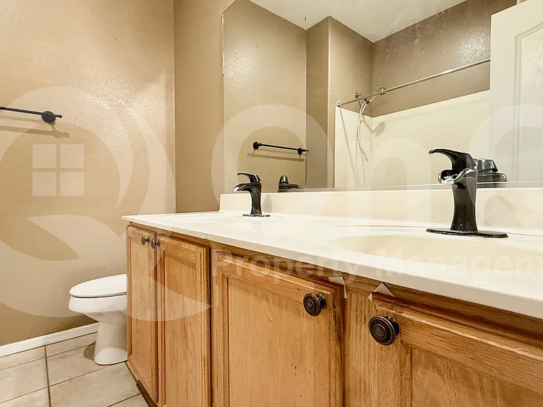 16609 S 16th Dr — Photo 50