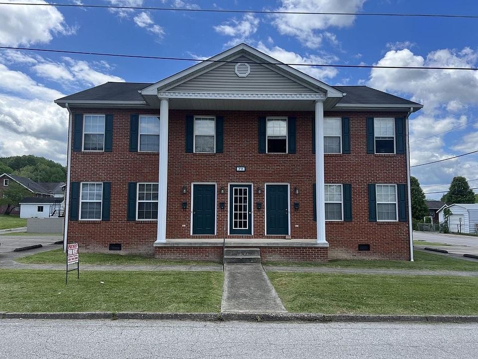 1st image of 711 Oak St #2