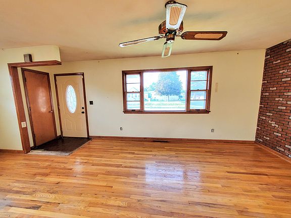 2nd image of 2901 Avenue G