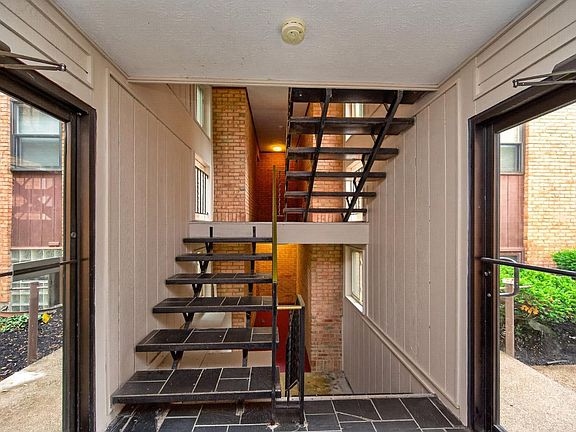 5th image of 4906 Chalet Drive