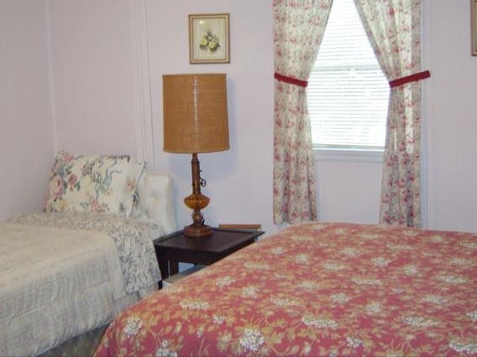 1st image of 32027 Averitt Ln