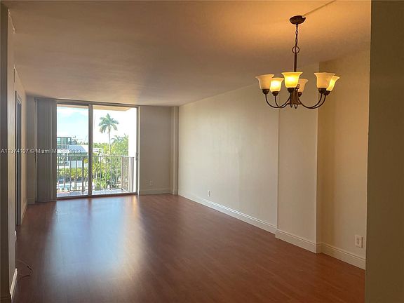 4th image of 1777 SE 15th St APT 415