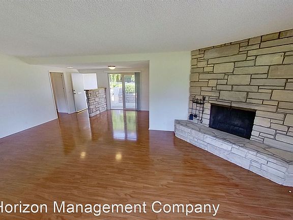 5th image of 247 Moreton Bay Ln Unit 3
