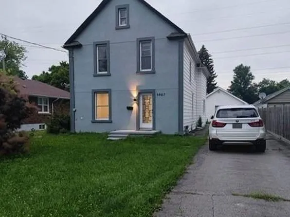 5967 Dixon St, Niagara Falls, ON L2G 2L2