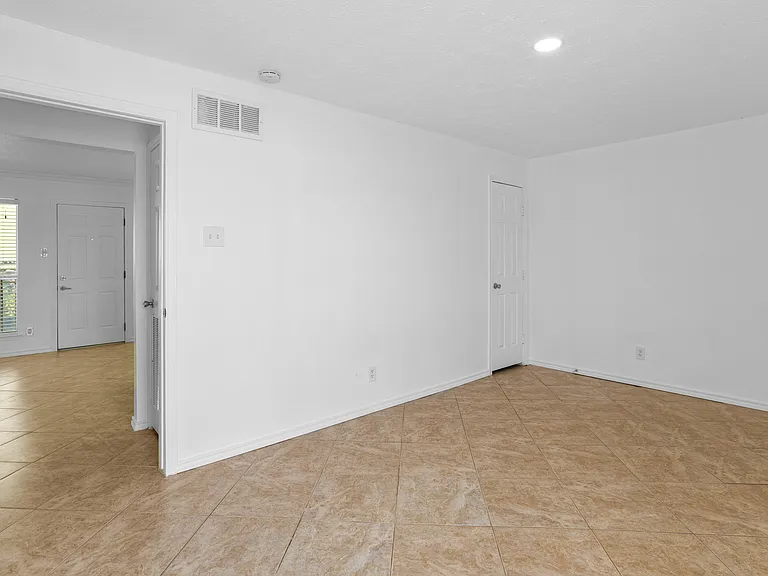 5727 Richmond Ave, — Photo 13