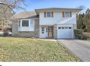 521 Jefferson Blvd, Reading, PA 19609