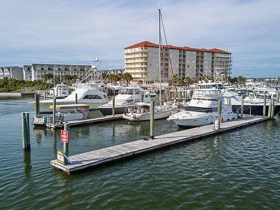 2nd image of 100 Olde Towne Yacht Club Road #B19