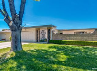 18402 N 104th Ave, Sun City, AZ 85373