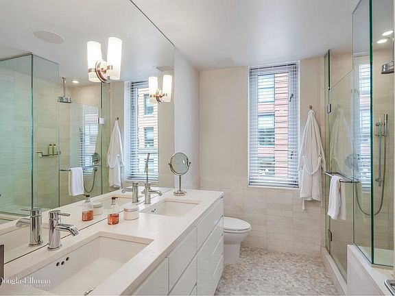 5th image of 246 W 17th St APT 4A