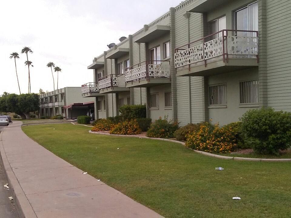 1st image of 1702 W Tuckey Ln Unit 226