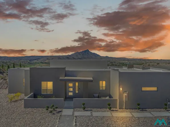 206 Avenue Nido Rd, Elephant Butte, NM 87935