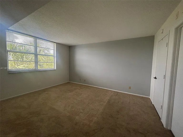 3993 Cypress Reach Ct #303 — Photo 3