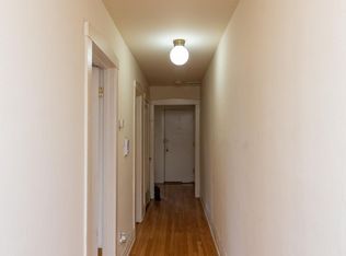 3415 N Elaine Pl #33, Chicago, IL 60657