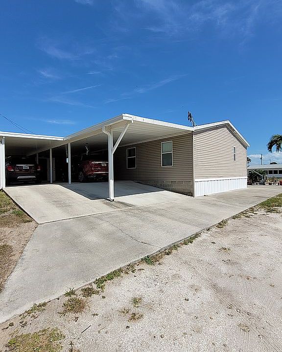 1st image of 4743 Flamingo Dr