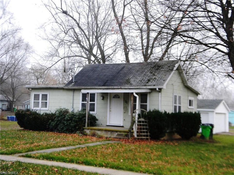 1st image of 628 W Fike Ave