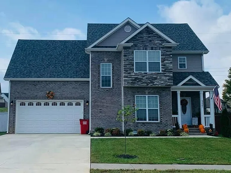 357 Rye Dr — Photo 1