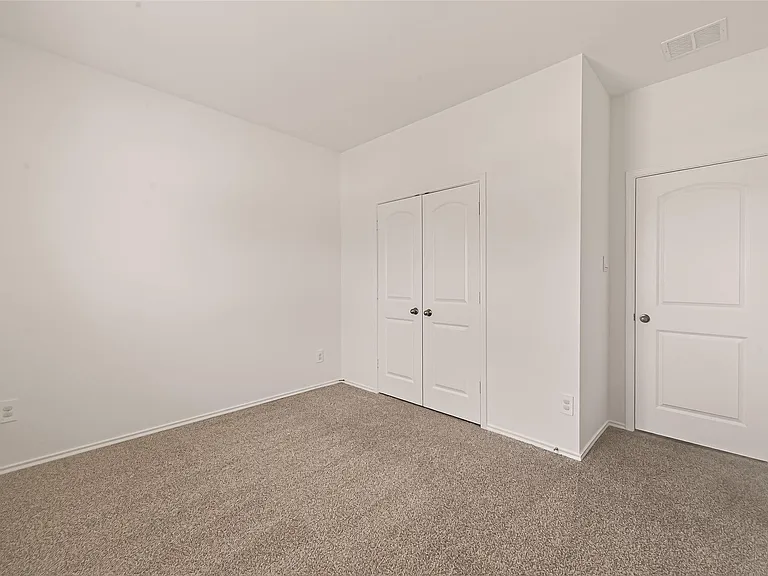 6107 Ginevra Summers Dr — Photo 31