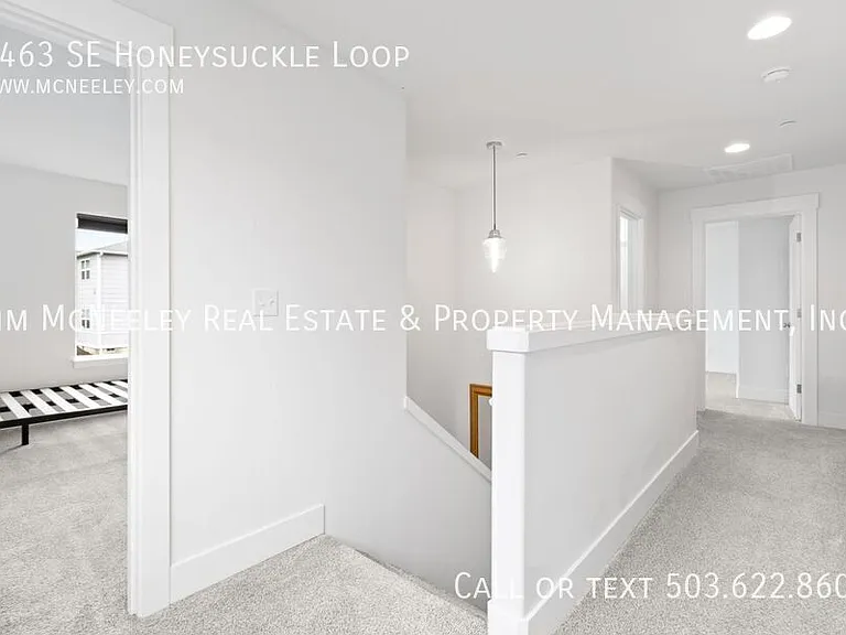 1463 SE Honeysuckle Loop — Photo 14