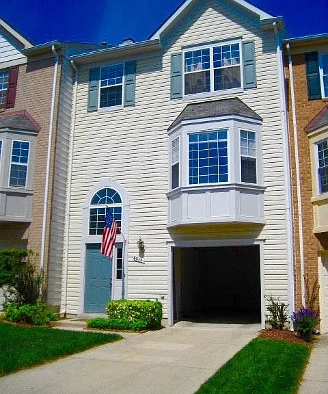 6012 lands end lanekingstowne