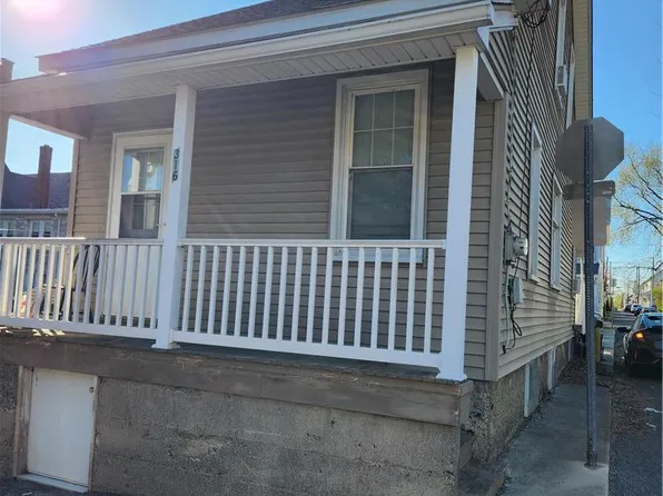 316 Oak St, Catasauqua, PA 18032