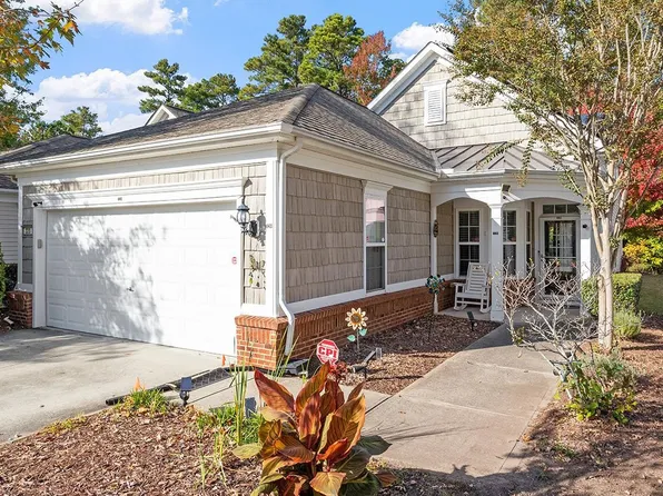 320 Fenmore Pl, Cary, NC 27519