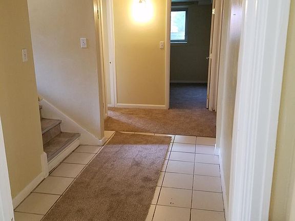 5th image of 5938 E 14th Ave