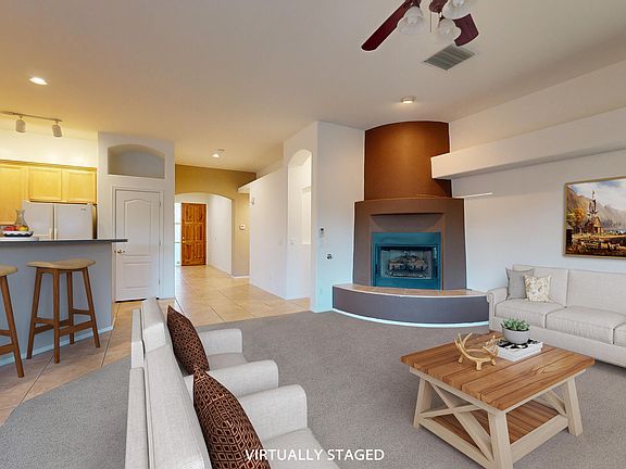 4th image of 10490 E Bishop Ln