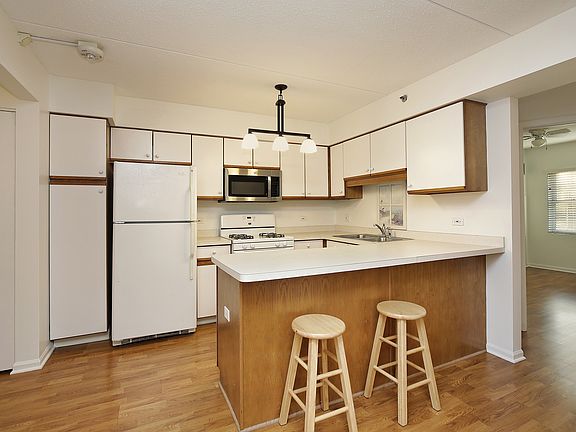 5th image of 1220 Depot St Unit 111