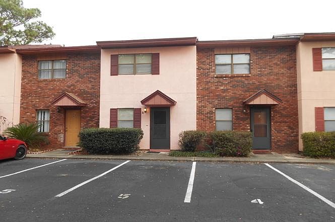 1st image of 696 Tyner St Unit 5