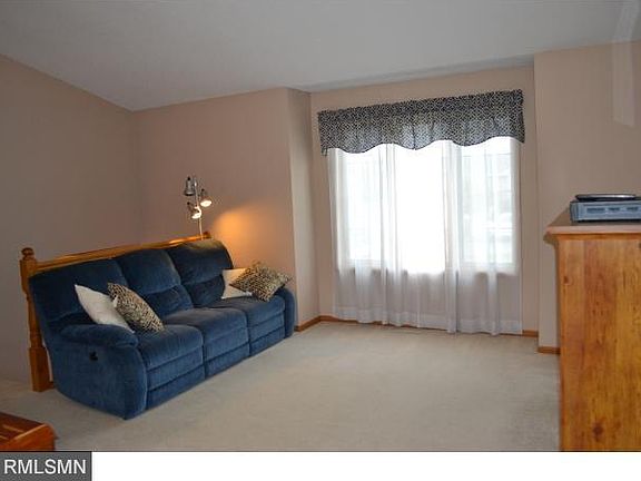 2nd image of 502 Lady Slipper Ave NE