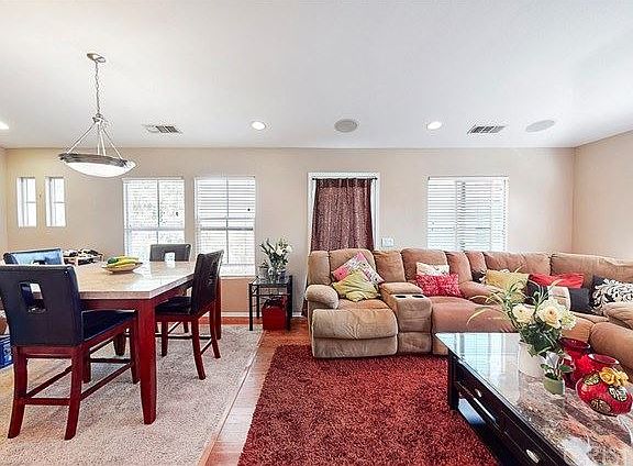 5th image of 18032 Flynn Dr Unit 5401