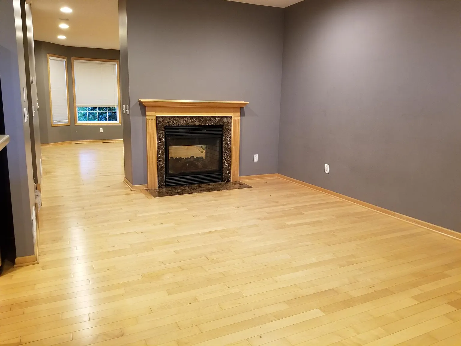 3 bed, 1884 sqft, $2,450 — Photo 4