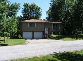 7260 E Southern Dr, Columbia, MO 65201