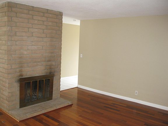 2nd image of 12269 Atrium Cir