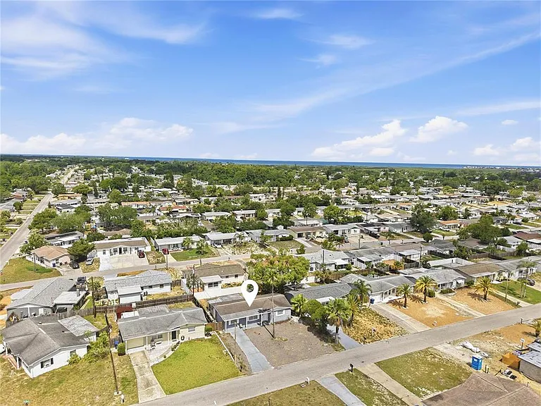 3301 Rosefield Dr — Photo 48