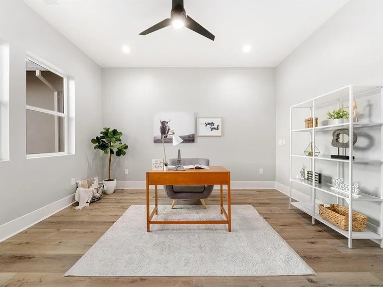 1130 Jonas Ave — Photo 34