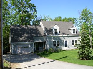 695 Old Mountain Rd, Peterborough, NH 03458