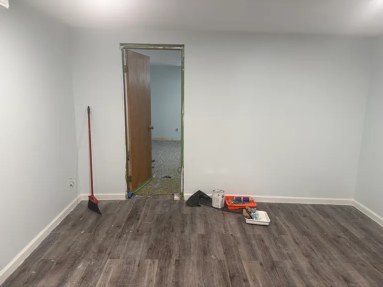 1135 S Gray St — Photo 13