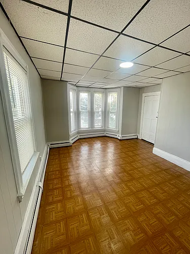 44 Pine St #2 Photo 1
