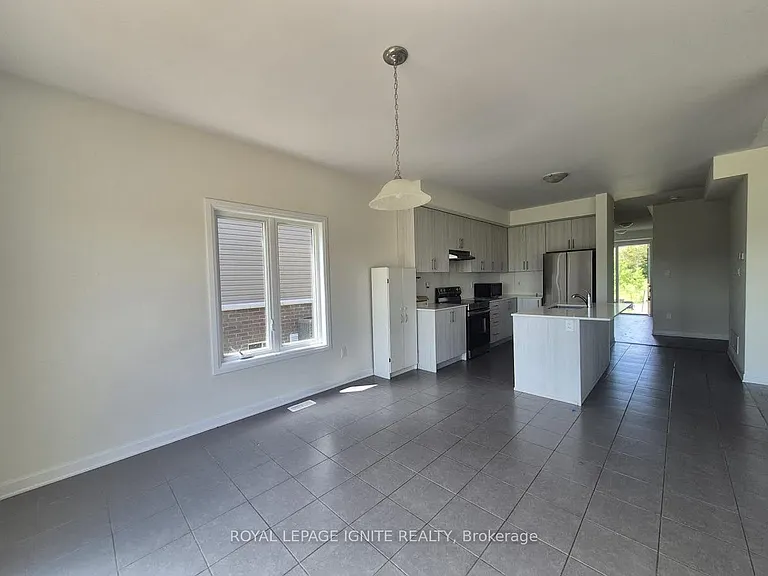 137 Gildersleeve Blvd — Photo 7