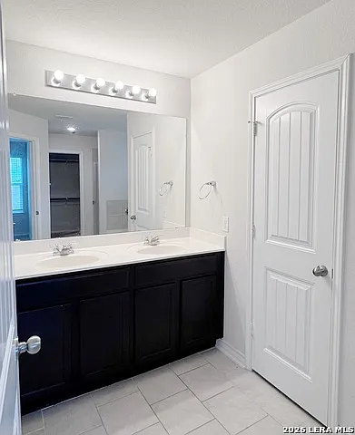 6514 Encore Oaks — Photo 14