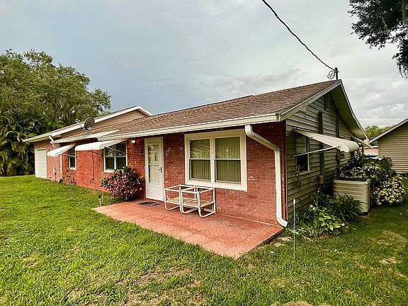 4th image of 3606 Little Lake Dr